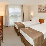 Hotell Panorama - Free Ev Charging Station