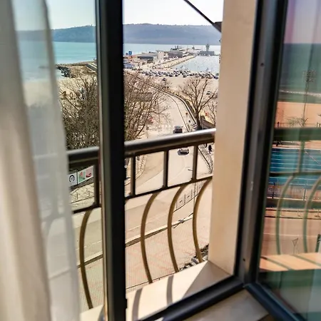 Hotel Panorama - Free Ev Charging Station 4*