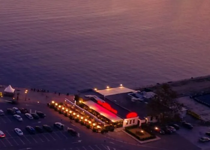 Panorama - Free Ev Charging Station Szálloda