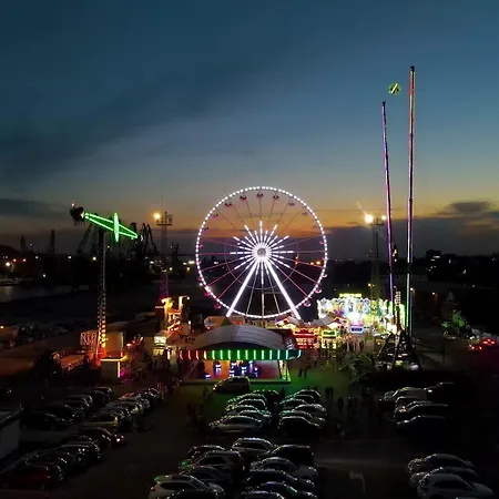 Panorama - Free Ev Charging Station 4* וארנה