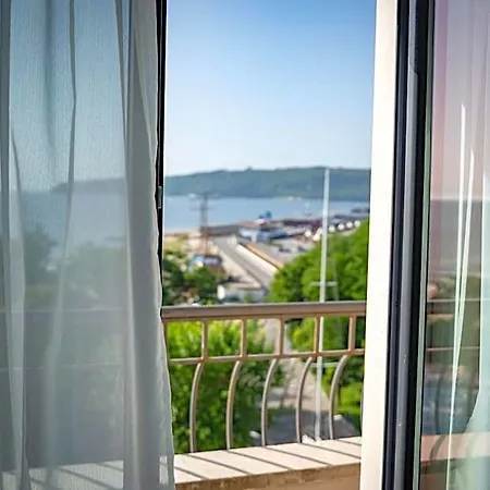 Panorama - Free Ev Charging Station Hotel 4*
