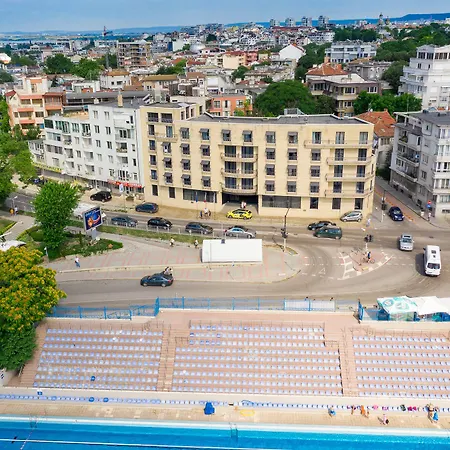 Hotel Panorama - Free Ev Charging Station